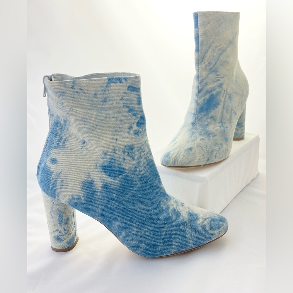 Forever 21 Acid Wash Denim Ankle Boots - Blue/White - Womens Size 8